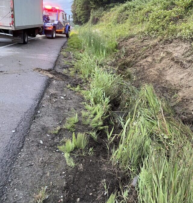 Truck vs. Ditch Spill Recovery