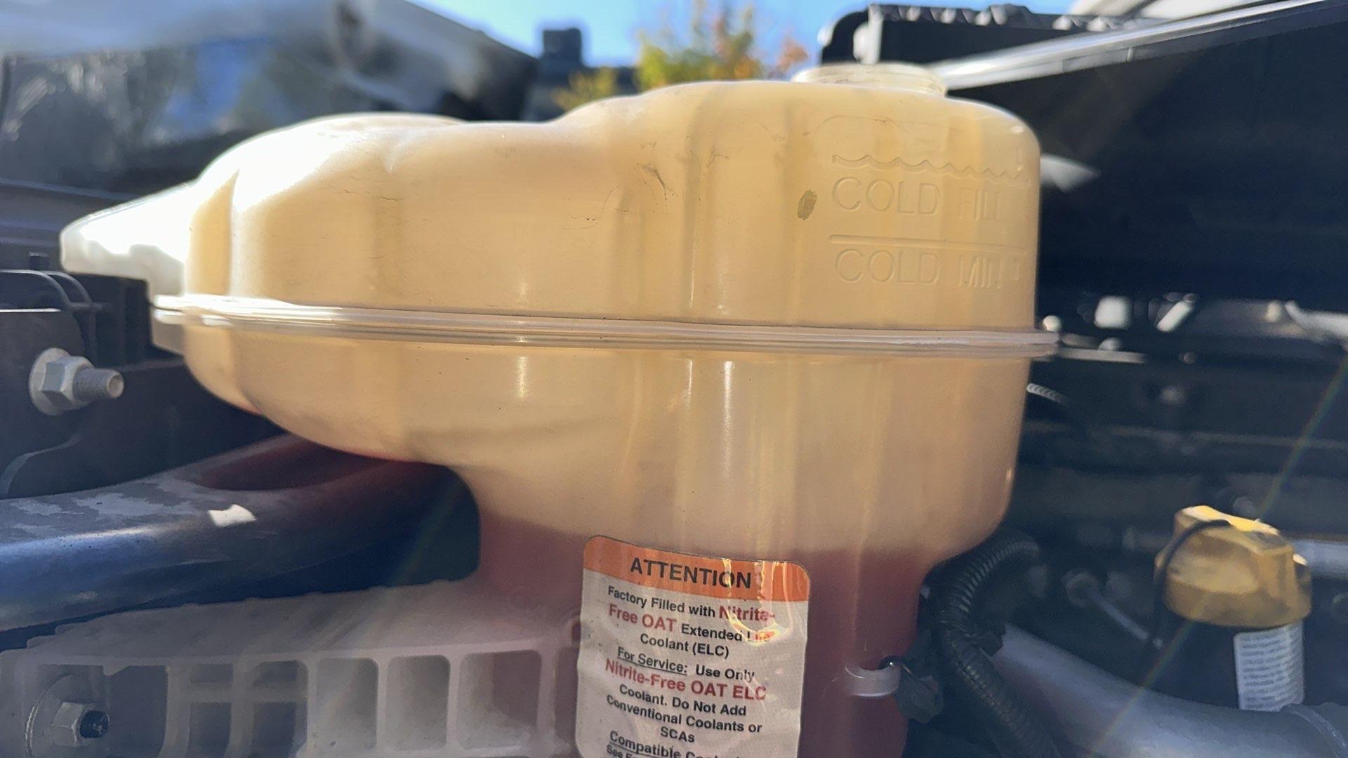 photo-1208978576 Coolant low
